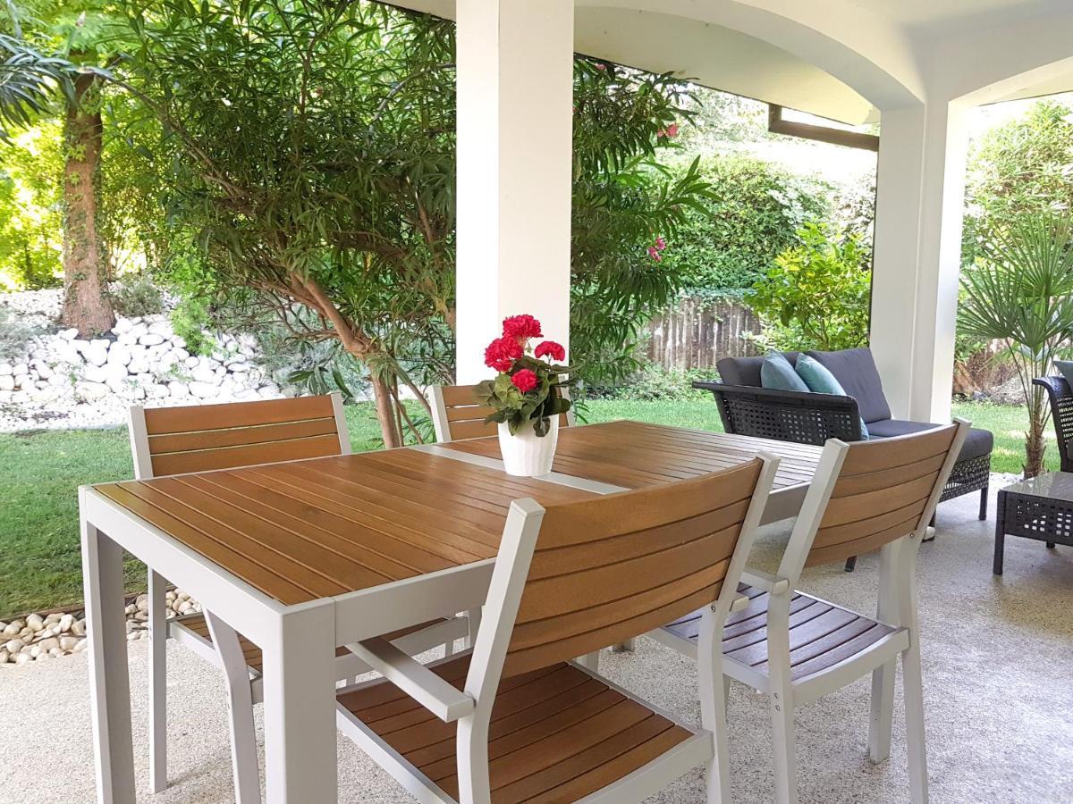 Italia Living Villa Padenghe sul Garda Bagian luar foto