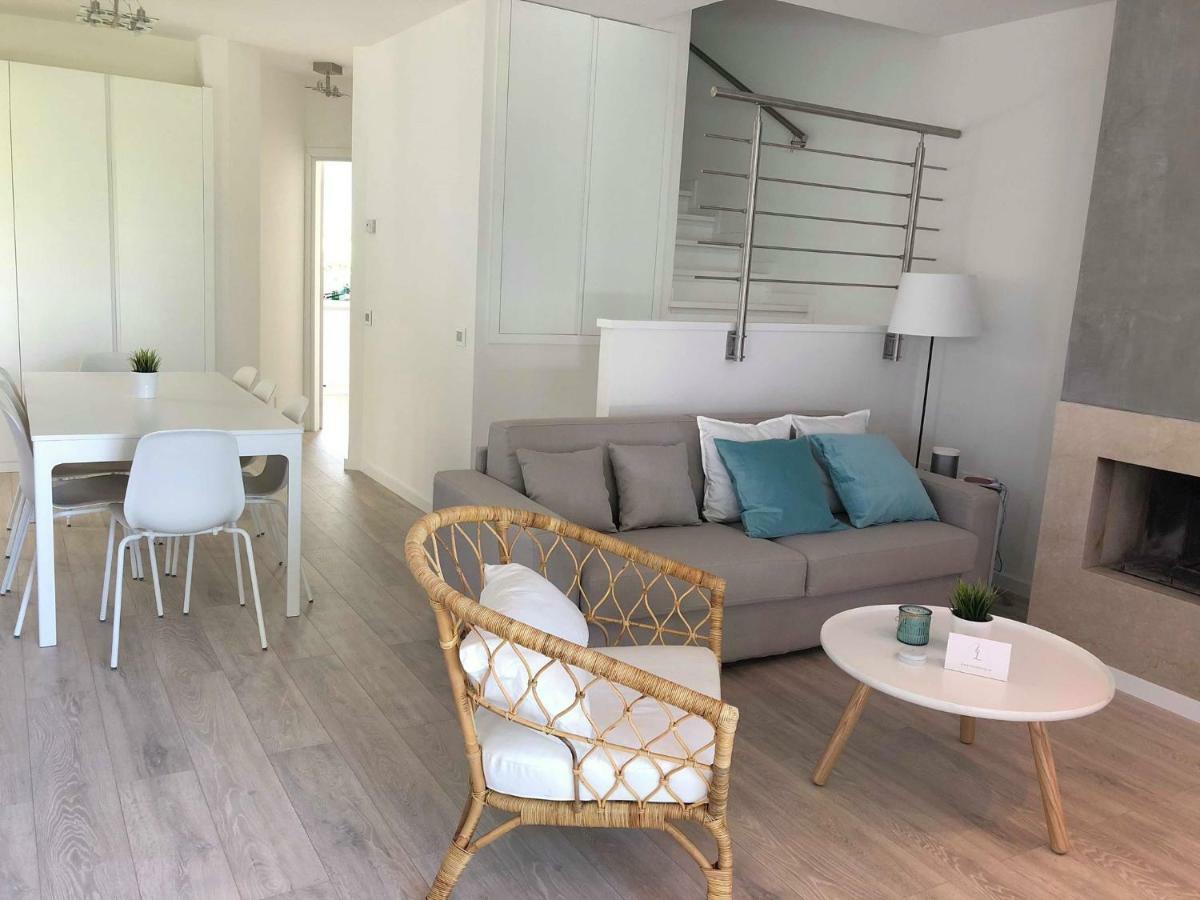 Italia Living Villa Padenghe sul Garda Bagian luar foto