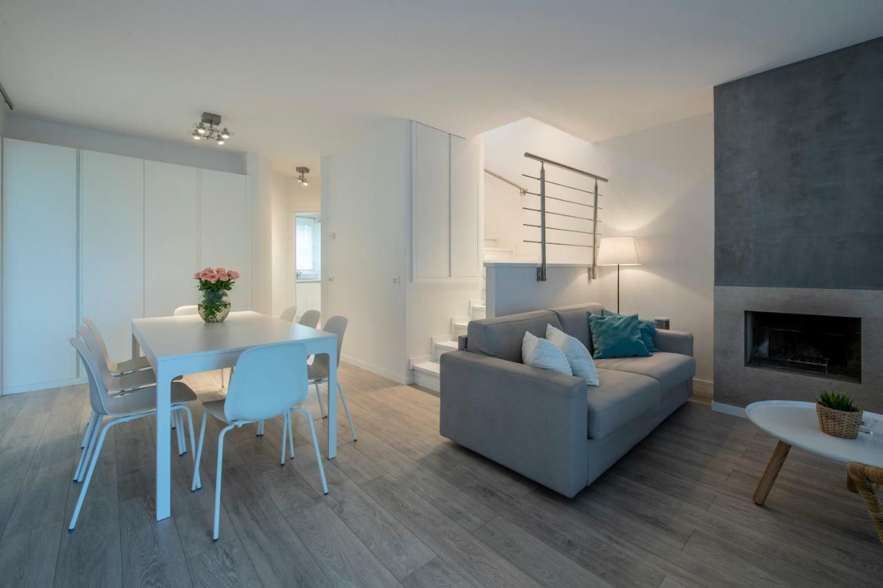 Italia Living Villa Padenghe sul Garda Bagian luar foto